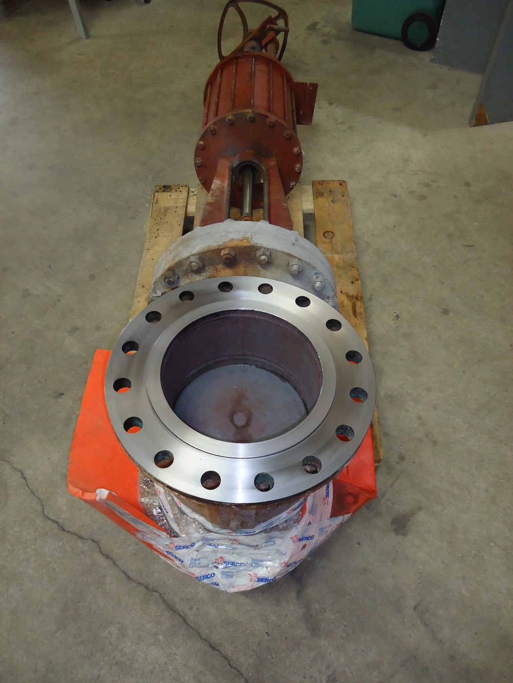 tu600_with-fc745-valve-machining_5.JPG
